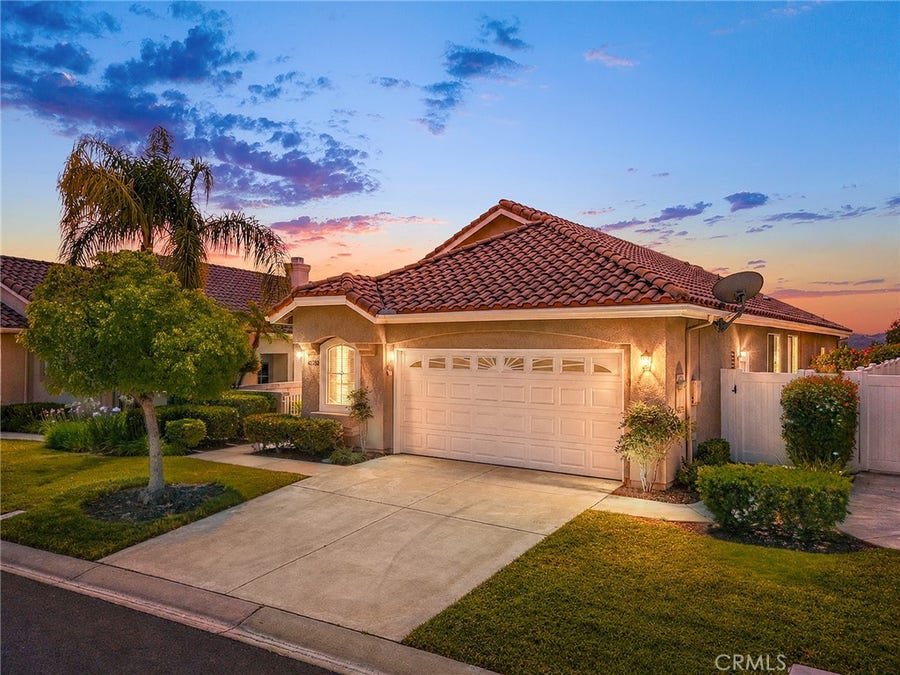 Property photo for 40500 Via Tapadero, Murrieta, CA