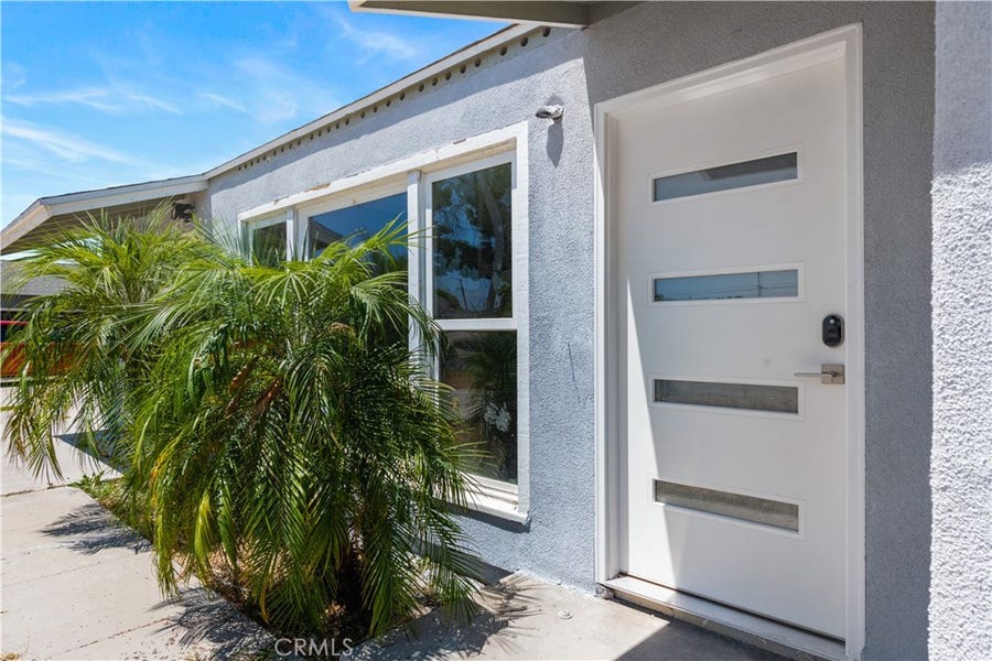 Property photo for 517 N Chalburn, West Covina, CA