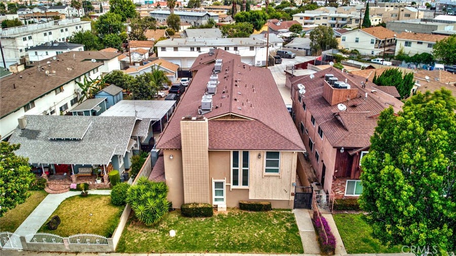 Property photo for 125 E Buckthorn, Inglewood, CA