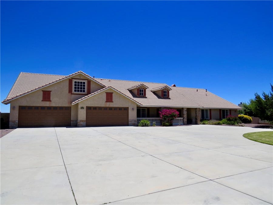 Property photo for 7445 El Manor, Hesperia, CA