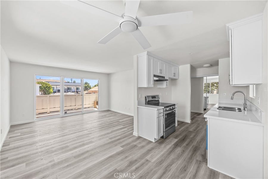 Property photo for 2332 E 17th, #101, Long Beach, CA