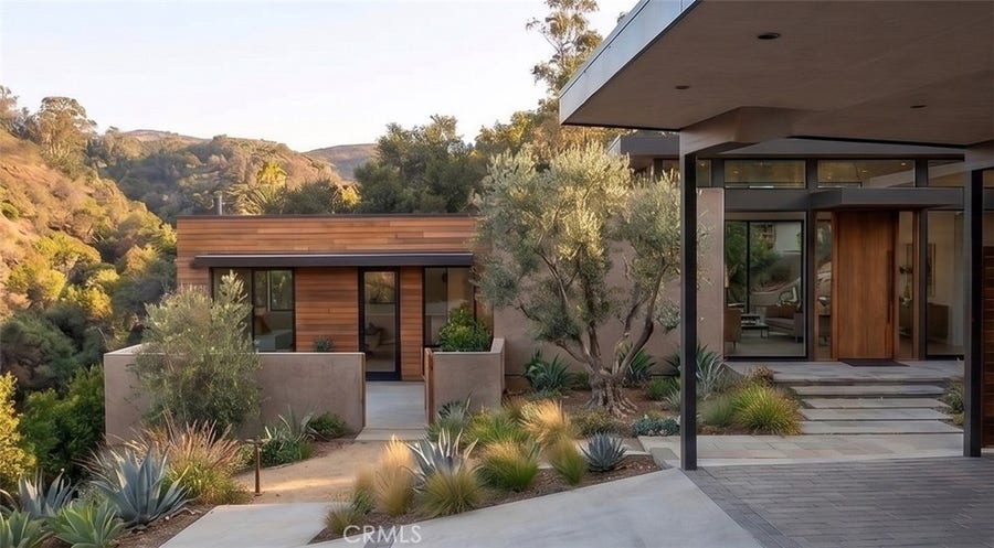 Property photo for 26137 Fairside Rd, Malibu, CA