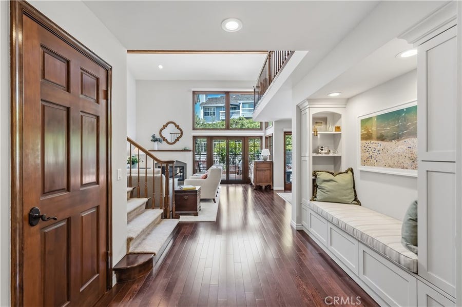 Property photo for 405 Paseo Dorado, Long Beach, CA