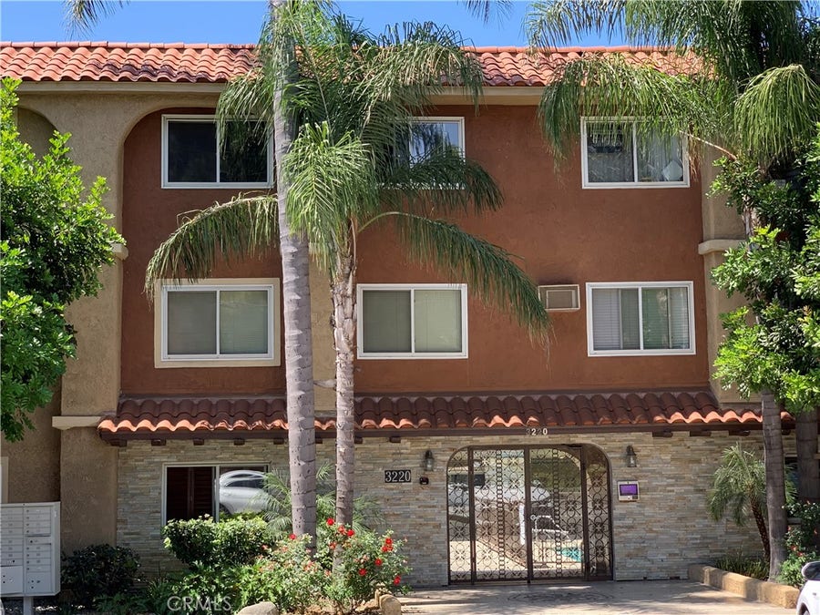 Property photo for 3220 Altura, #305, Glendale, CA