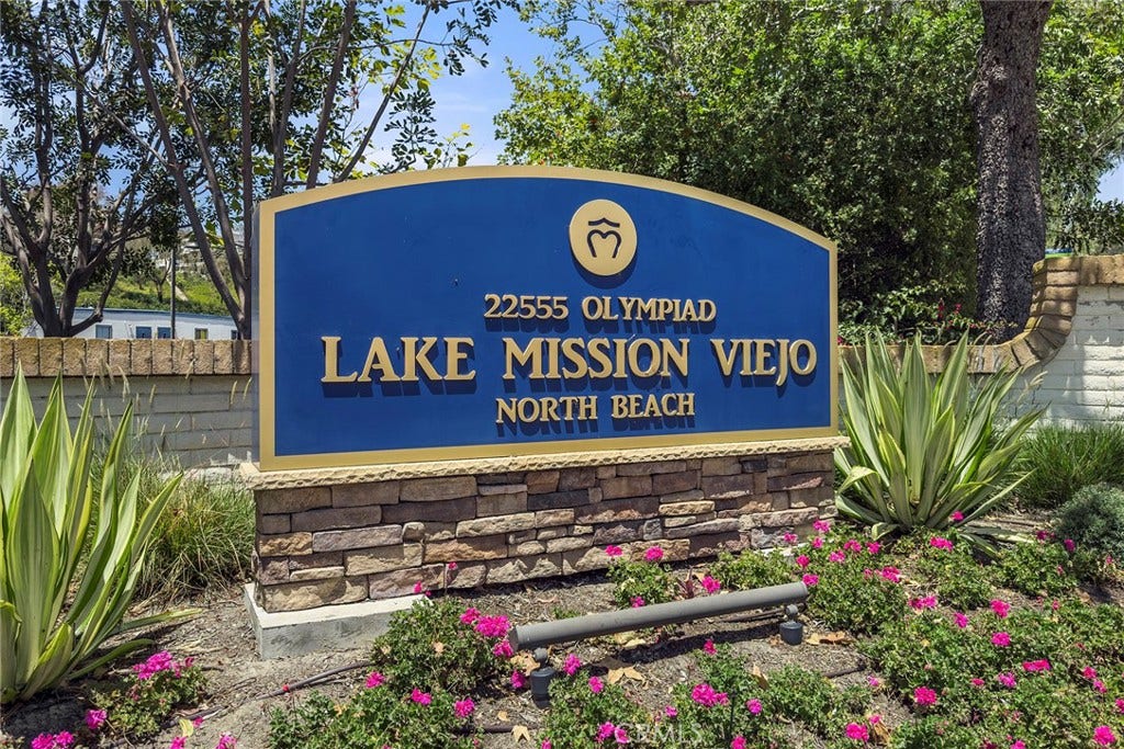 Lake Mission Viejo sign