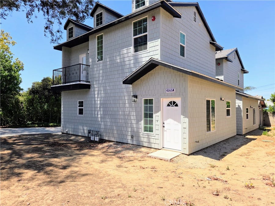 Property photo for 4165 Country Club Drive, Long Beach, CA