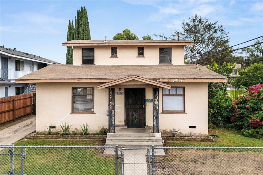 Property photo for 5304 Lime Ave, Long Beach, CA