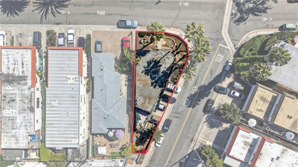 803 Calle Puente, San Clemente, CA 92672 803 Calle Puente, San Clemente, CA 92672