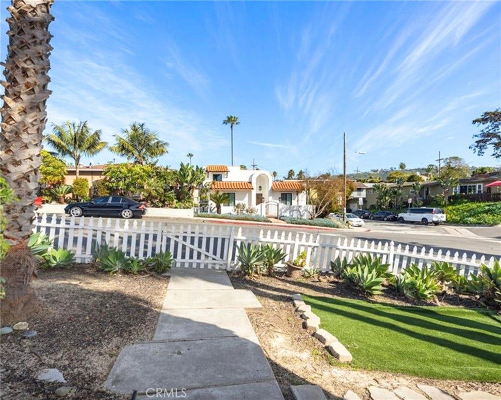 803 Calle Puente, San Clemente, CA 92672 803 Calle Puente, San Clemente, CA 92672