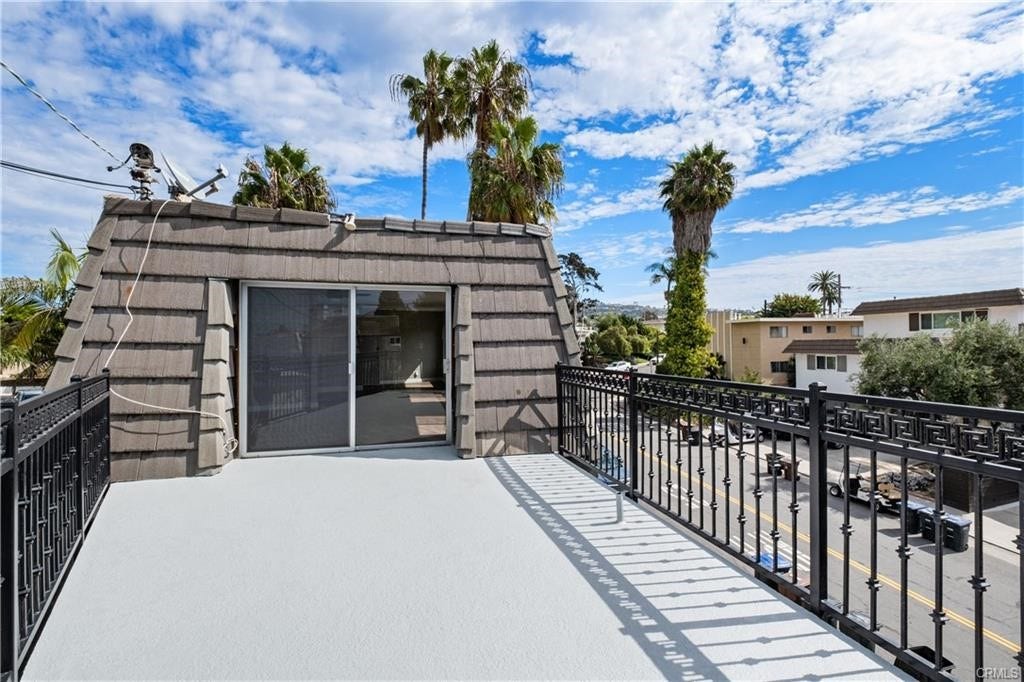 803 Calle Puente, San Clemente, CA 92672 Unit B