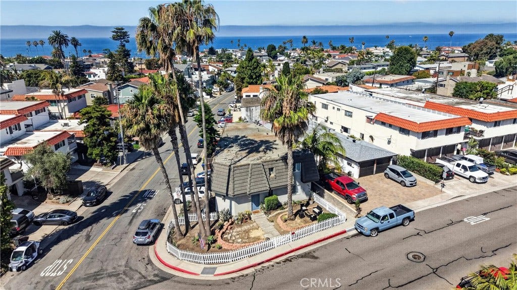 803 Calle Puente, San Clemente, CA 92672 803 Calle Puente, San Clemente, CA 92672