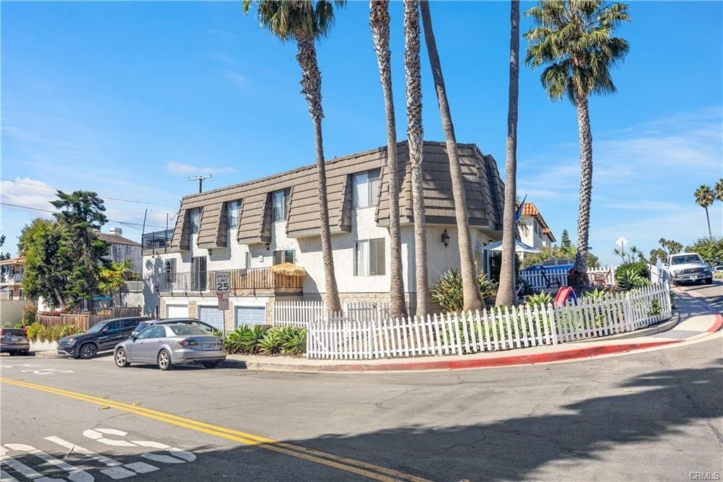 803 Calle Puente, San Clemente, CA 92672 803 Calle Puente, San Clemente, CA 92672