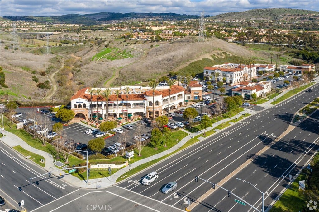 1051 Avenida Pico, #B, San Clemente, CA 92673 1051 Avenida Pico, #B, San Clemente, CA 92673