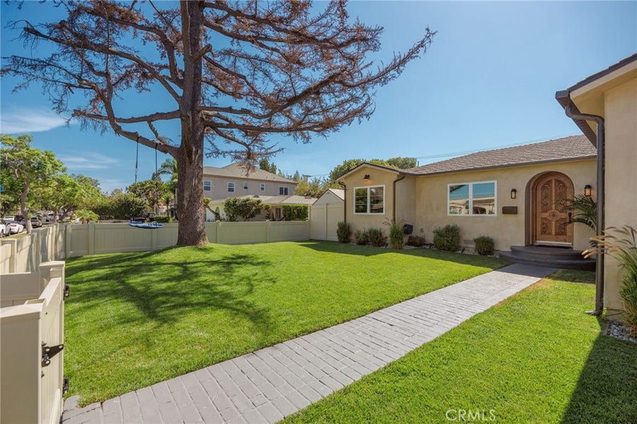 Property photo for 4001 Elm, Long Beach, CA