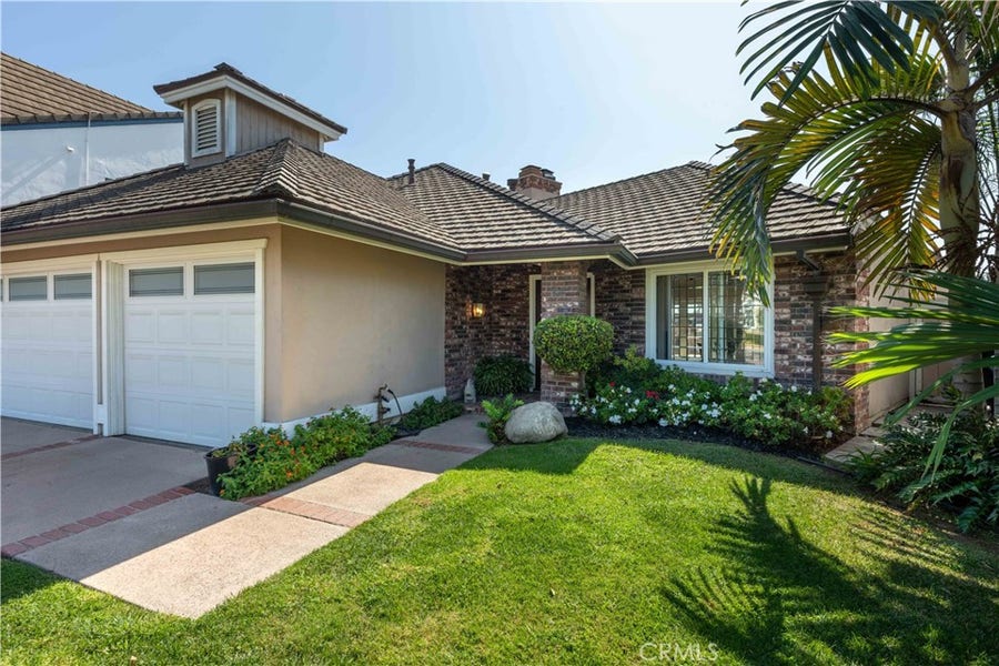 Property photo for 6261 Majorca Circle, Long Beach, CA