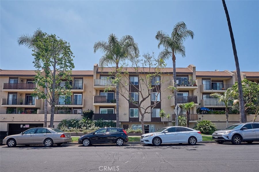 Property photo for 433 S Manhattan, #213, Los Angeles, CA