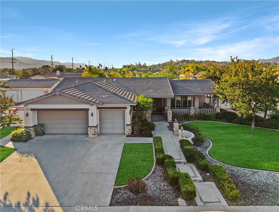 Property photo for 41733 Hollister, Murrieta, CA