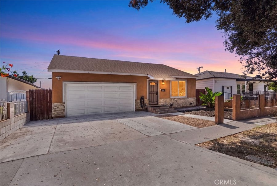 Property photo for 2211 Oak Street, Santa Ana, CA