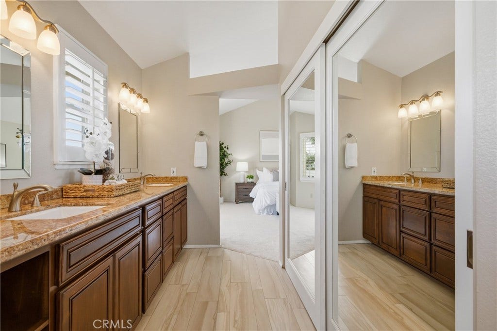 25856 Windsong, Lake Forest, CA 92630 25856 Windsong, Lake Forest, CA 92630
