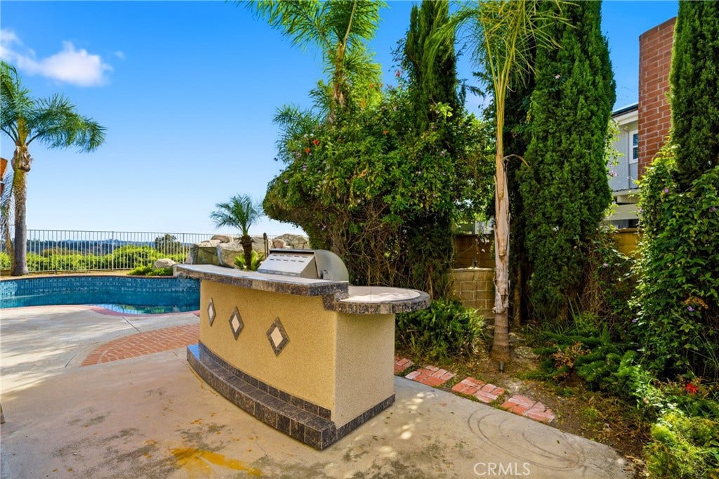 25856 Windsong, Lake Forest, CA 92630 25856 Windsong, Lake Forest, CA 92630