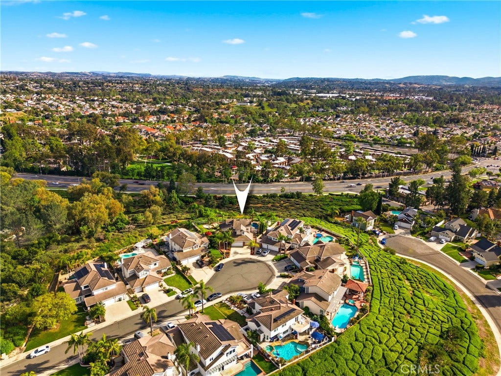 25856 Windsong, Lake Forest, CA 92630 25856 Windsong, Lake Forest, CA 92630