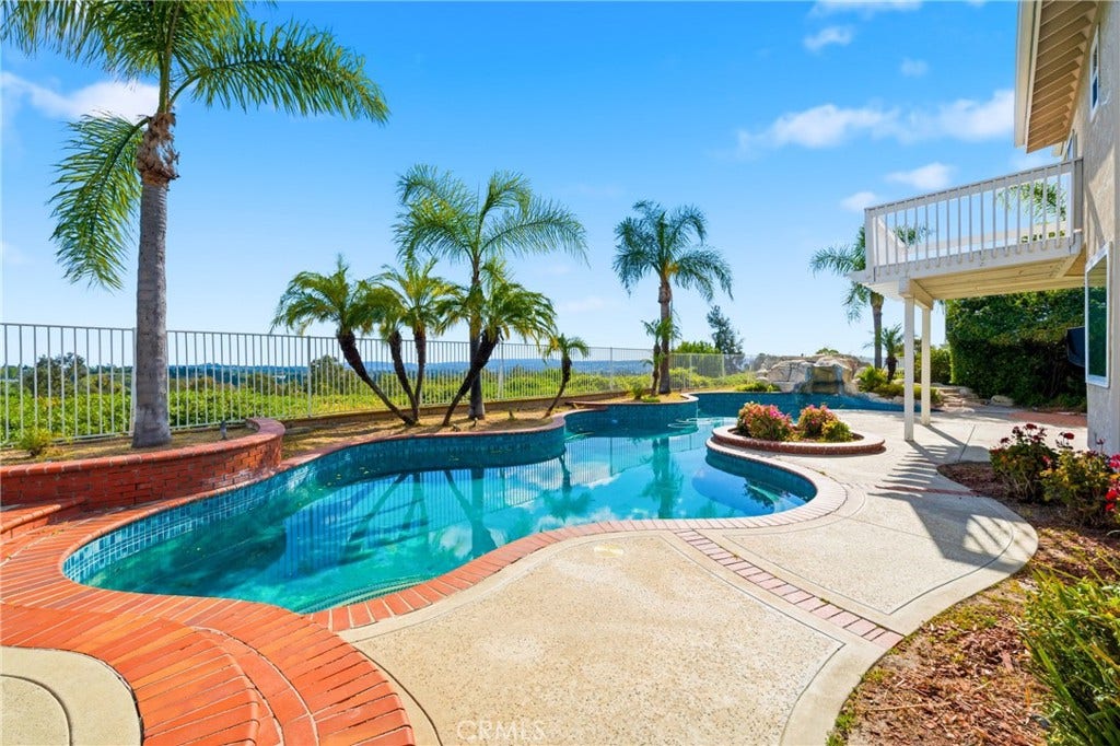 25856 Windsong, Lake Forest, CA 92630 25856 Windsong, Lake Forest, CA 92630