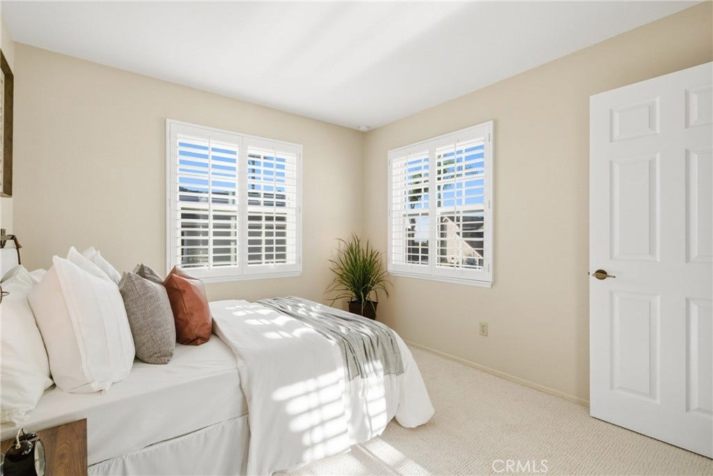 25856 Windsong, Lake Forest, CA 92630 25856 Windsong, Lake Forest, CA 92630