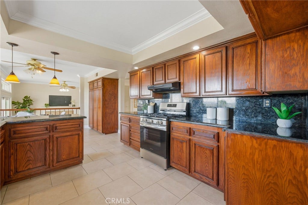 25856 Windsong, Lake Forest, CA 92630 25856 Windsong, Lake Forest, CA 92630