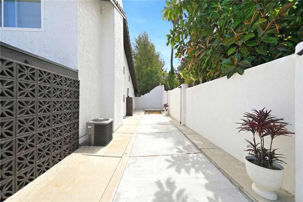 20400 Lake Canyon Drive, Walnut, CA 91789 20400 Lake Canyon Drive, Walnut, CA 91789
