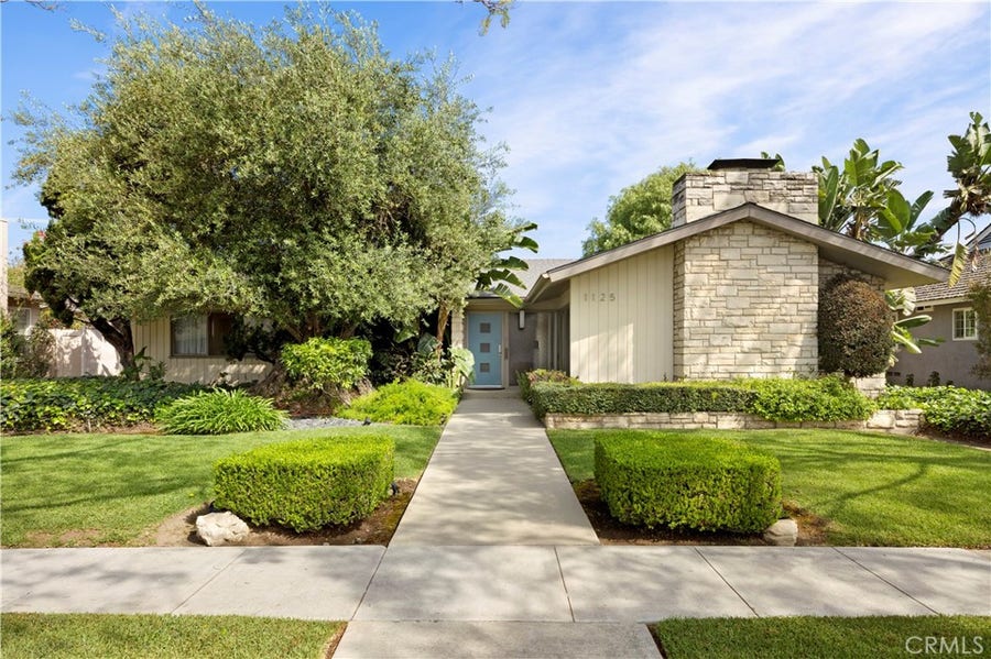 Property photo for 1125 E Burlinghall, Long Beach, CA
