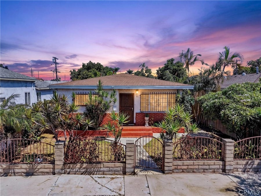 Property photo for 1323 E Robidoux, Wilmington, CA