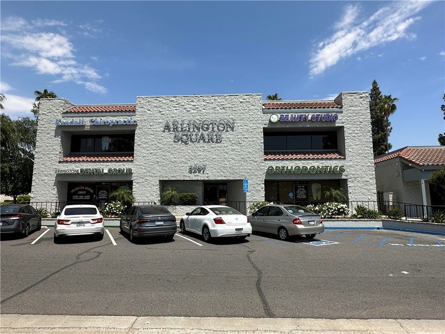 Property photo for 3297 Arlington Avenue, #206, Riverside, CA