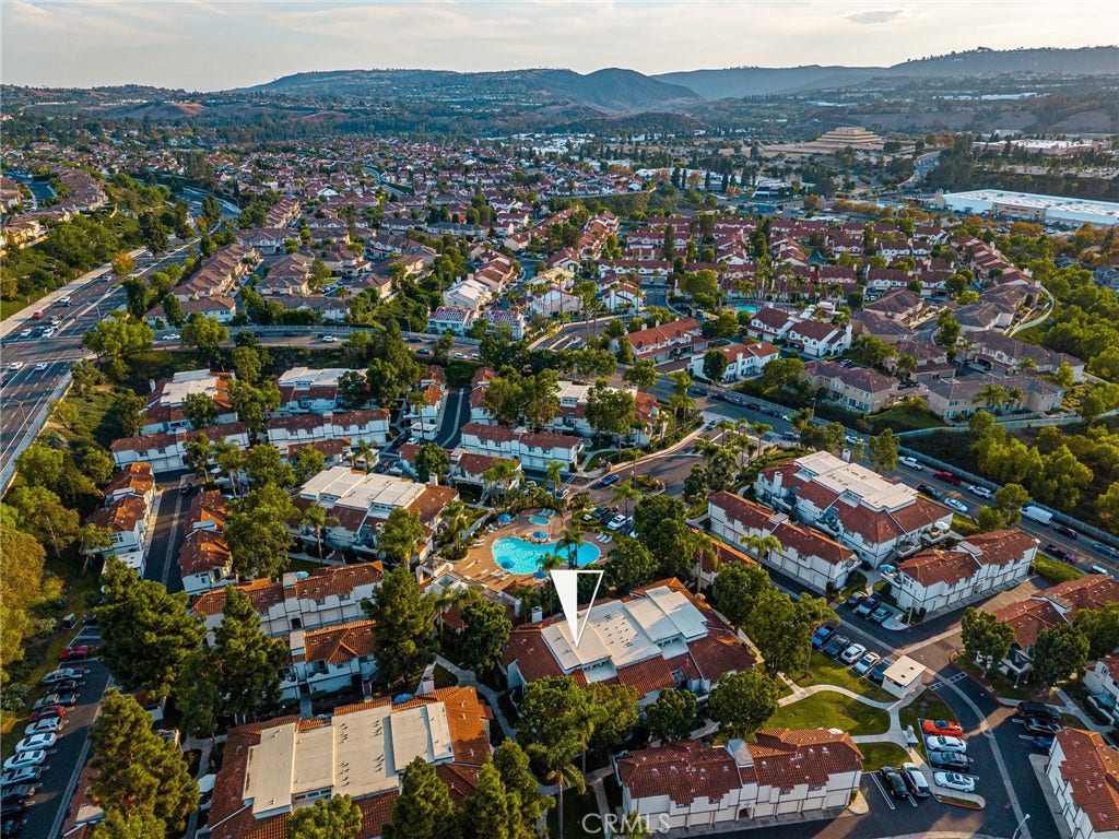 27272 Ryan Dr, Laguna Niguel, CA 92677 27272 Ryan Dr, Laguna Niguel, CA 92677