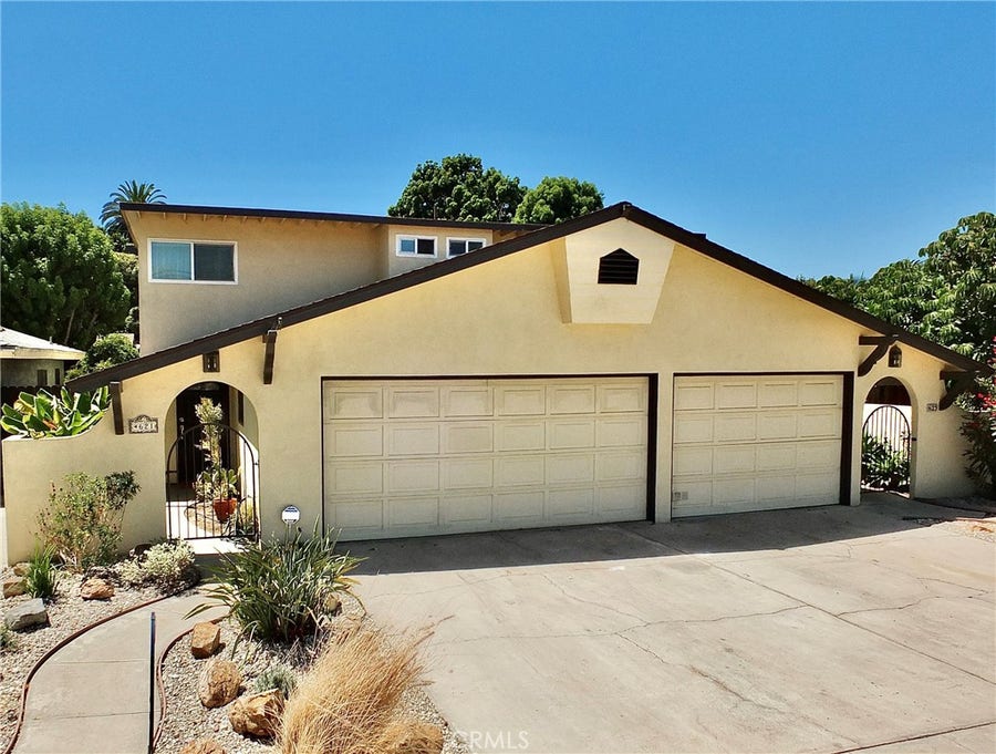 Property photo for 621 Termino Avenue, Long Beach, CA