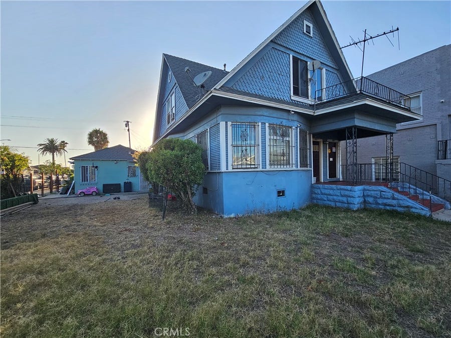 Property photo for 1601 Pine, Long Beach, CA