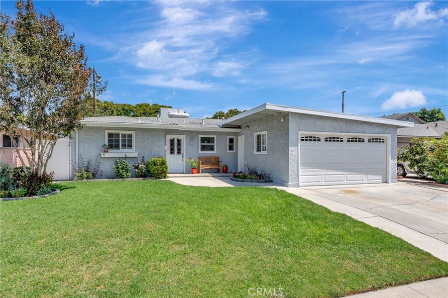 Property photo for 3464 Iroquois, Long Beach, CA
