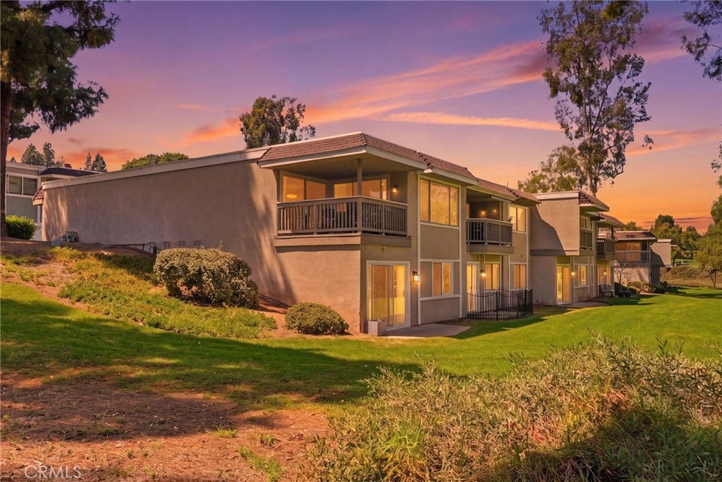 23466 Caminito Salado, #346, Laguna Hills, CA 92653 23466 Caminito Salado, #346, Laguna Hills, CA 92653
