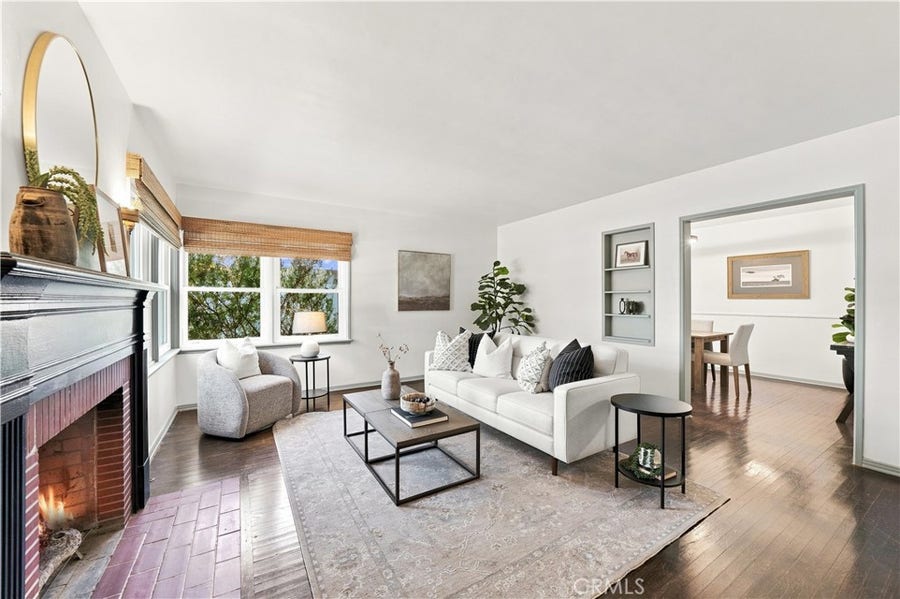 Property photo for 528 W Burnett, Long Beach, CA