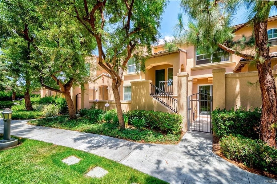 Property photo for 36 Trailing Vine, Irvine, CA