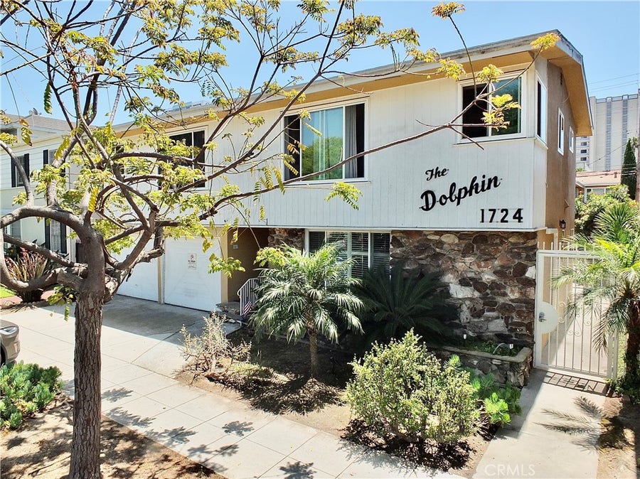 Property photo for 1724 E 1st Street, #9, Long Beach, CA