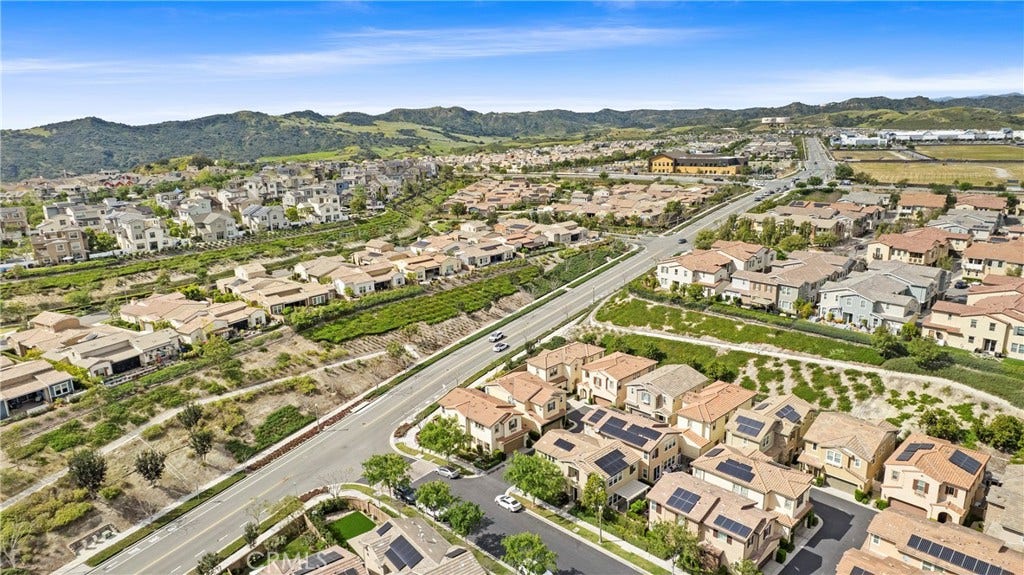1 Palta, Rancho Mission Viejo, CA 92694 1 Palta, Rancho Mission Viejo, CA 92694