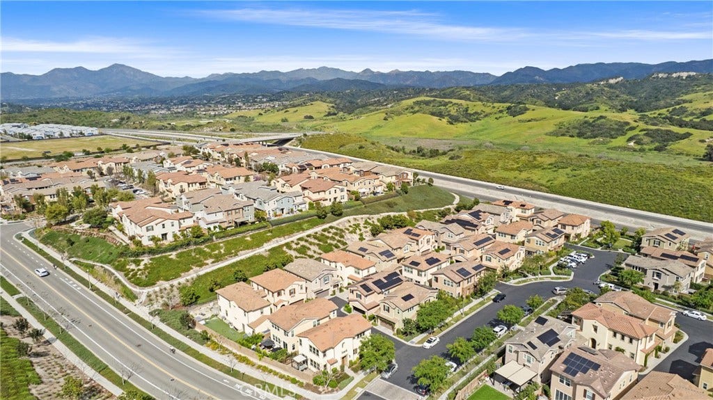 1 Palta, Rancho Mission Viejo, CA 92694 1 Palta, Rancho Mission Viejo, CA 92694