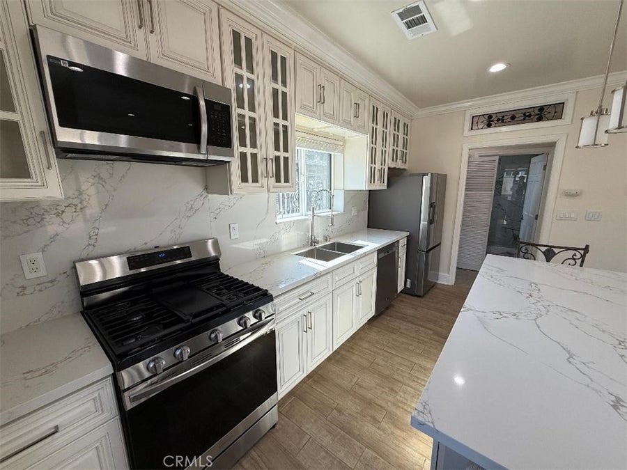 Property photo for 3843 Weston Pl, #A, Long Beach, CA