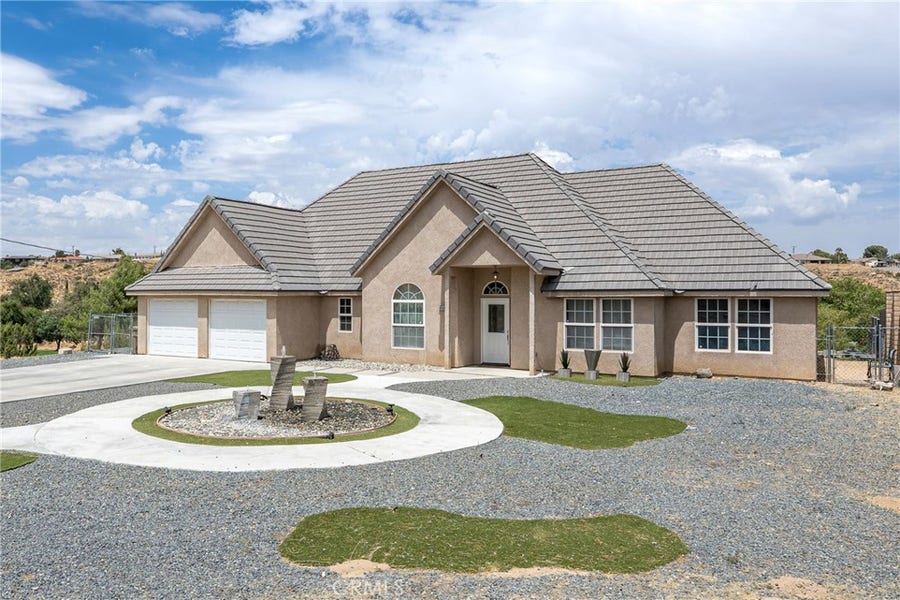 Property photo for 18166 Bangor, Hesperia, CA