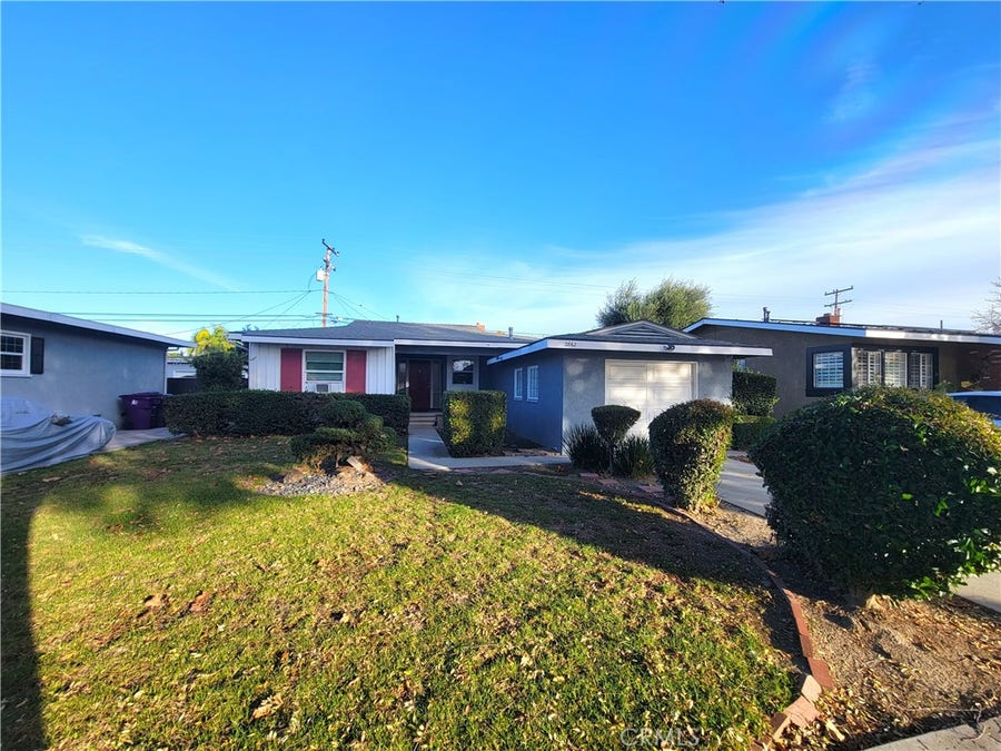 Property photo for 2862 Knoxville, Long Beach, CA