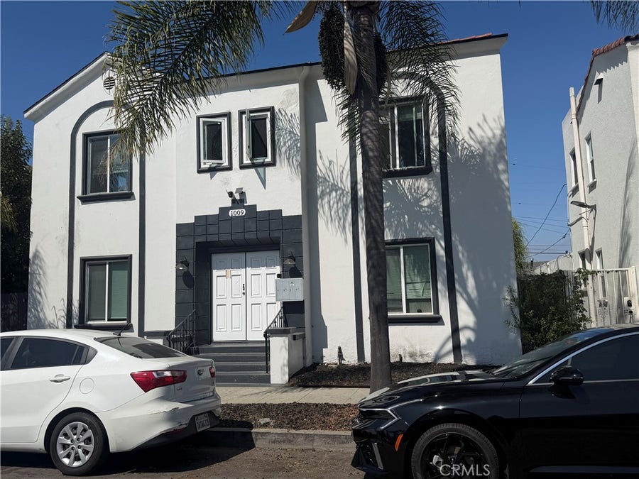 Property photo for 1009 Coronado Avenue, #2, Long Beach, CA
