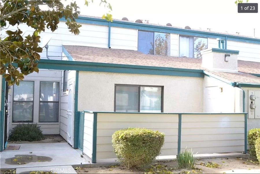 Property photo for 44532 15th E, #5, Lancaster, CA