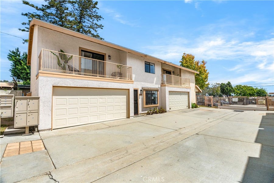 Property photo for 1425 E 23rd, Signal Hill, CA