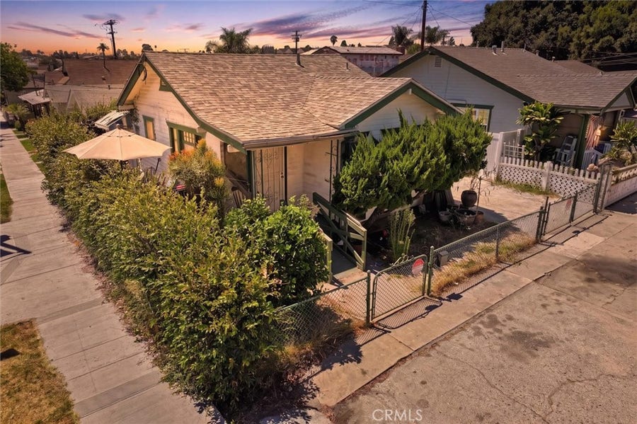 Property photo for 1335 Termino Avenue, Long Beach, CA