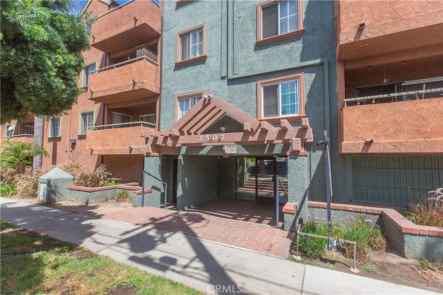 Property photo for 2507 E 15th Street, #214, Long Beach, CA